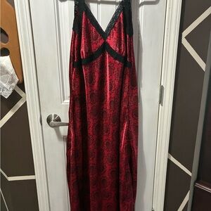 Elegant Red and Black Lace Slip Dress